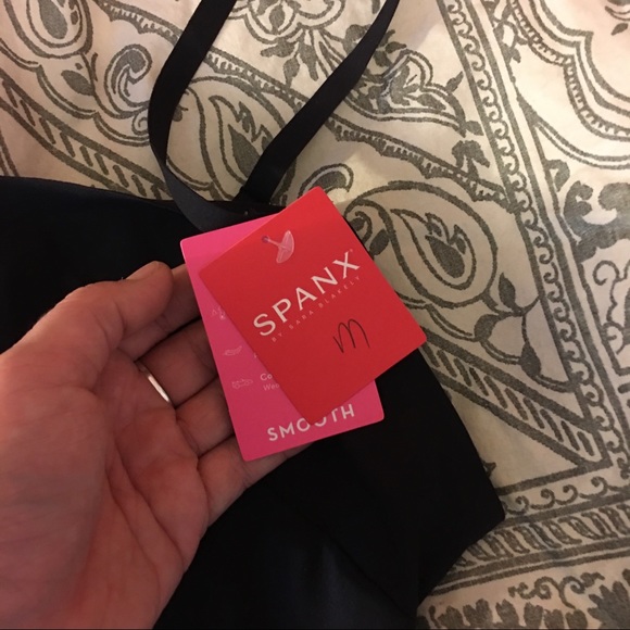 NWT Black SPANX Slip - Picture 3 of 5